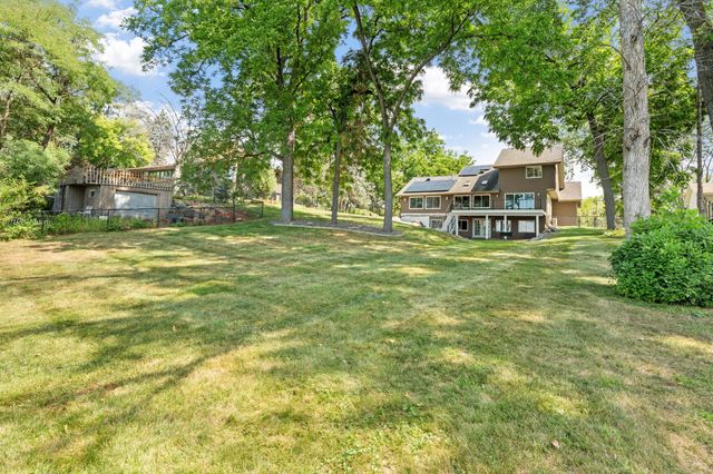 4337 Old Highway 10, Arden Hills, MN 55112