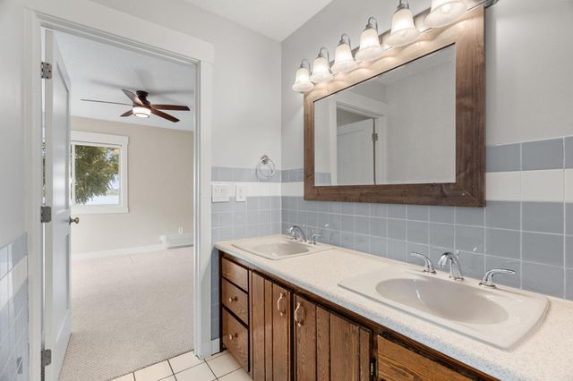 4337 Old Highway 10, Arden Hills, MN 55112