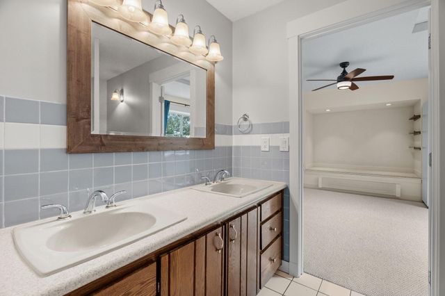 4337 Old Highway 10, Arden Hills, MN 55112