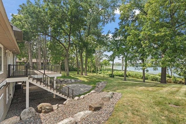 4337 Old Highway 10, Arden Hills, MN 55112