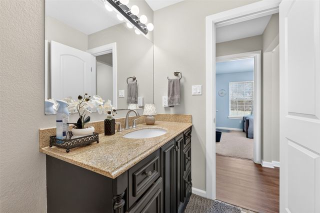2632 Wicker Avenue, Farmers Branch, TX 75234
