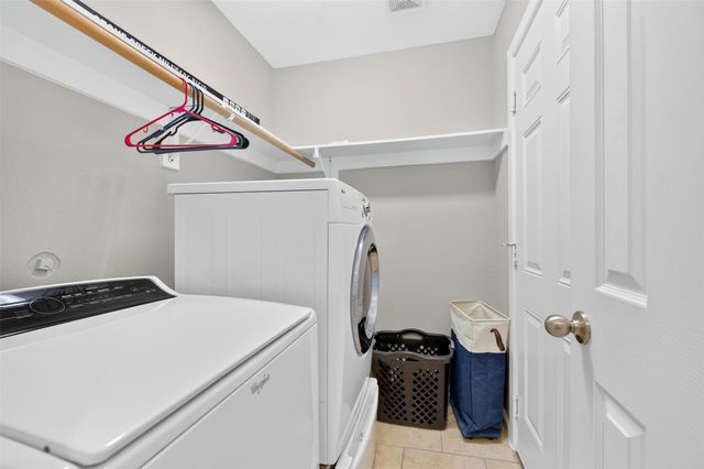 2632 Wicker Avenue, Farmers Branch, TX 75234