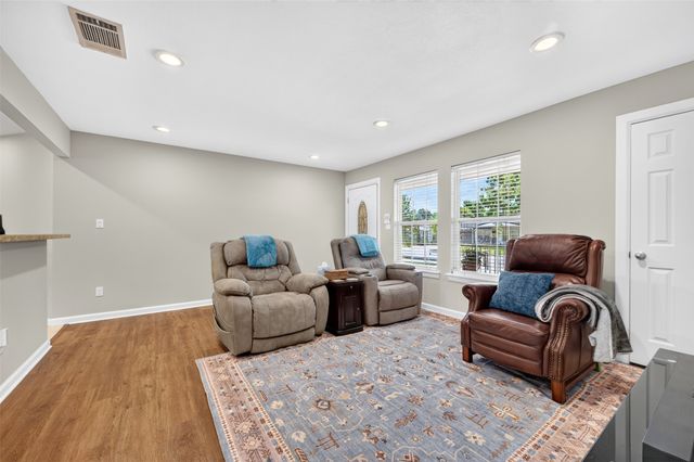 2632 Wicker Avenue, Farmers Branch, TX 75234