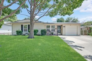 2632 Wicker Avenue, Farmers Branch, TX 75234