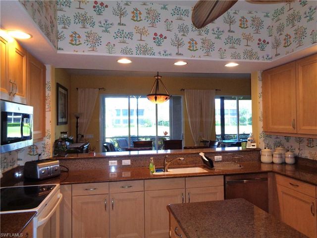 713 Regency Reserve CIR 5901, Naples, FL 34119
