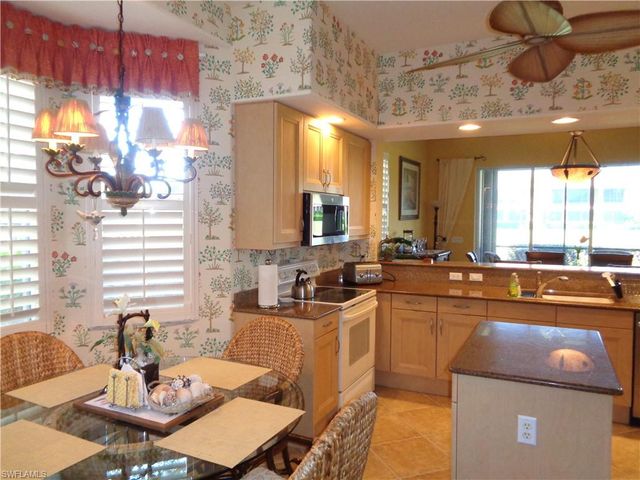 713 Regency Reserve CIR 5901, Naples, FL 34119