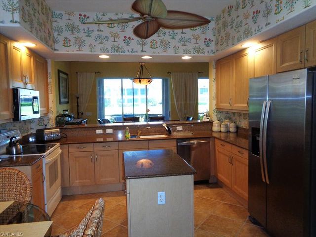 713 Regency Reserve CIR 5901, Naples, FL 34119