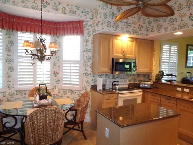 713 Regency Reserve CIR 5901, Naples, FL 34119