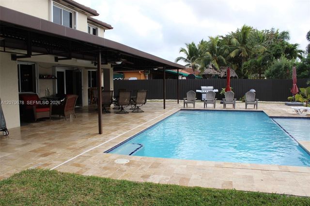 25352 SW 122nd Court, Homestead, FL 33032