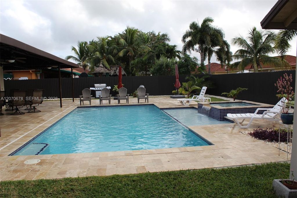 25352 SW 122nd Court, Homestead, FL 33032