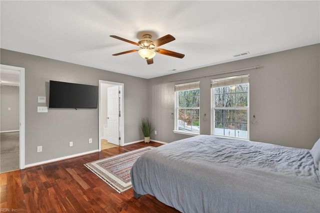 174 Rochdale LN, Suffolk, VA 23434