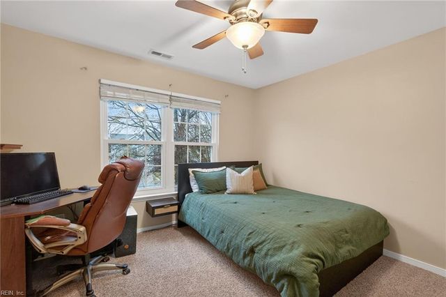 174 Rochdale LN, Suffolk, VA 23434