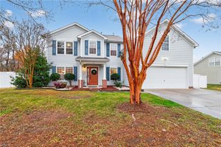 174 Rochdale LN, Suffolk, VA 23434