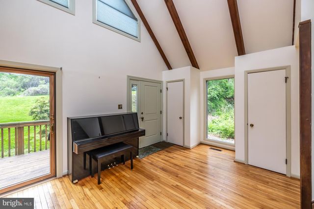 20 HUNTER RD, Coatesville, PA 19320