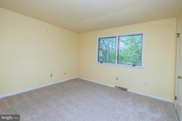 20 HUNTER RD, Coatesville, PA 19320