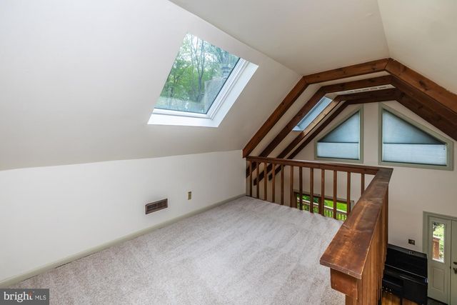20 HUNTER RD, Coatesville, PA 19320