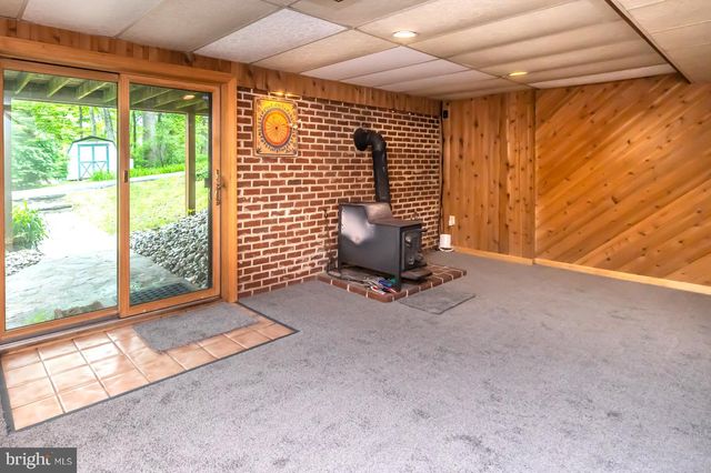 20 HUNTER RD, Coatesville, PA 19320