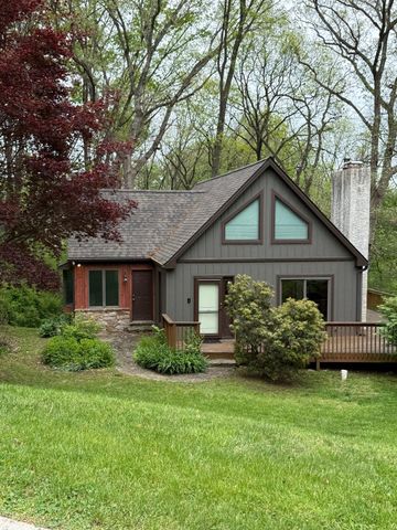 20 HUNTER RD, Coatesville, PA 19320
