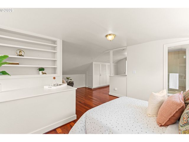 6826 Sw 10TH Ave, Portland, OR 97219