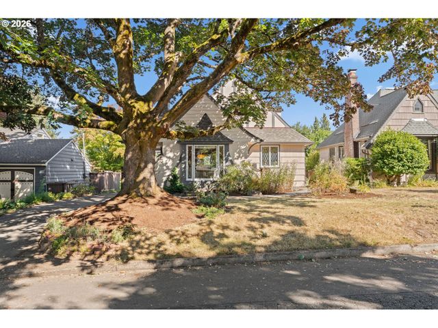 6826 Sw 10TH Ave, Portland, OR 97219