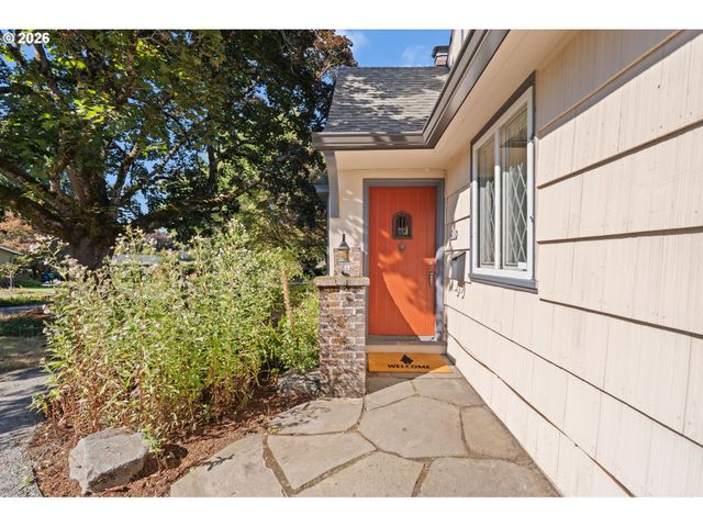 6826 Sw 10TH Ave, Portland, OR 97219