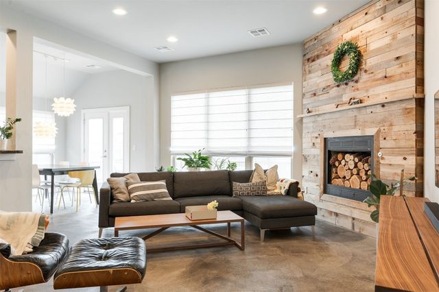1817 Shady Lane, Edmond, OK 73003