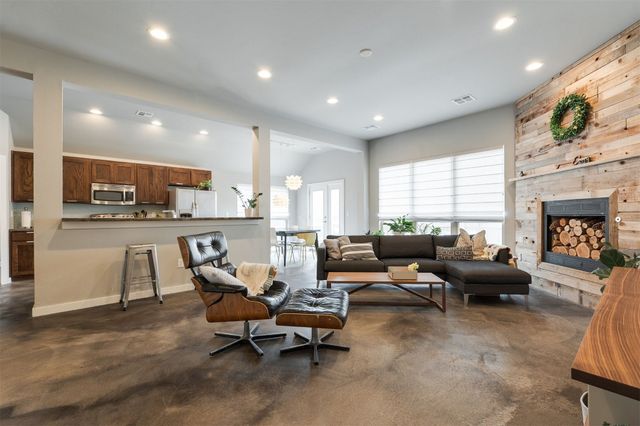 1817 Shady Lane, Edmond, OK 73003