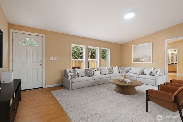 1300 Flower Avenue, Port Orchard, WA 98366