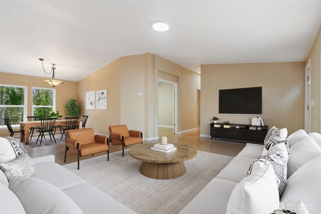 1300 Flower Avenue, Port Orchard, WA 98366