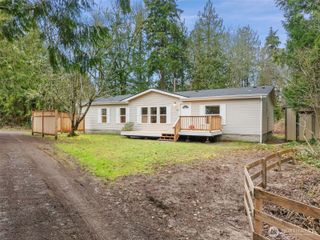 1300 Flower Avenue, Port Orchard, WA 98366