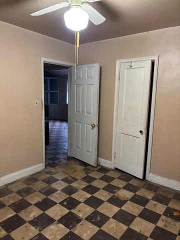3419 SOLLERS POINT RD, Baltimore, MD 21222
