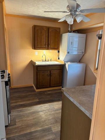3419 SOLLERS POINT RD, Baltimore, MD 21222