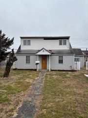 3419 SOLLERS POINT RD, Baltimore, MD 21222