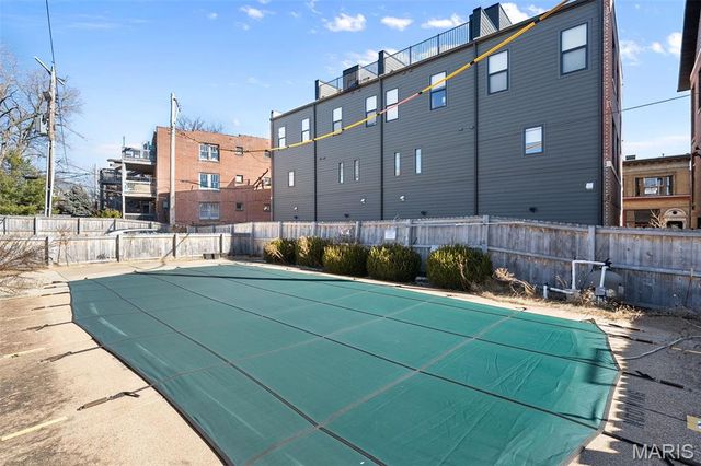 4309 Maryland Avenue 4B, St Louis, MO 63108