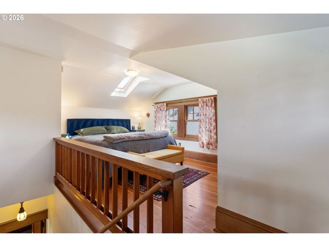 5735 N DETROIT Ave, Portland, OR 97217