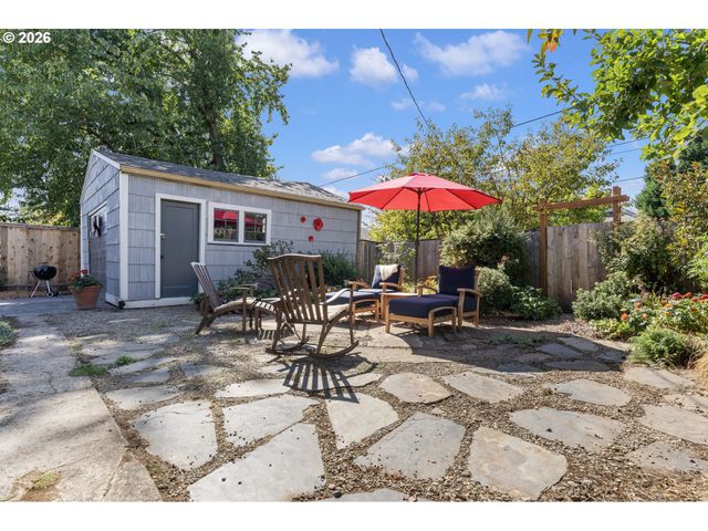 5735 N DETROIT Ave, Portland, OR 97217