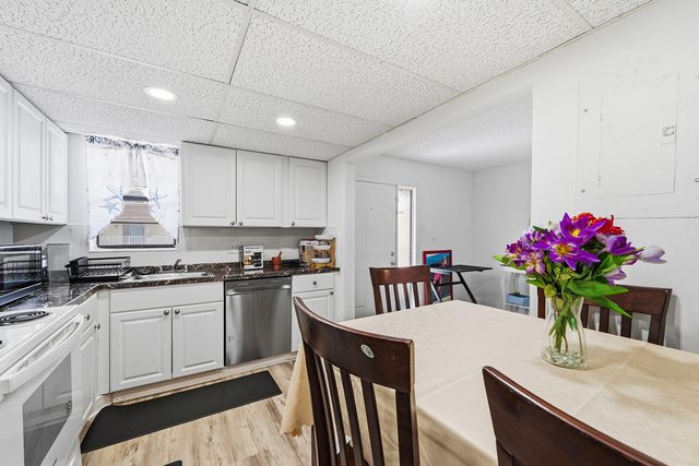 3760 NW 115TH Avenue 7-4, Coral Springs, FL 33065