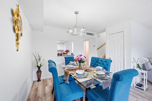 3760 NW 115TH Avenue 7-4, Coral Springs, FL 33065