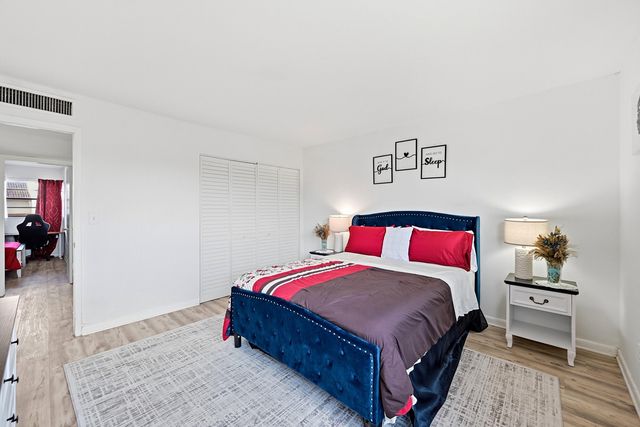 3760 NW 115TH Avenue 7-4, Coral Springs, FL 33065