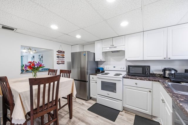 3760 NW 115TH Avenue 7-4, Coral Springs, FL 33065
