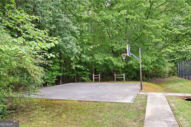 4703 Cavallon Drive NW, Acworth, GA 30101