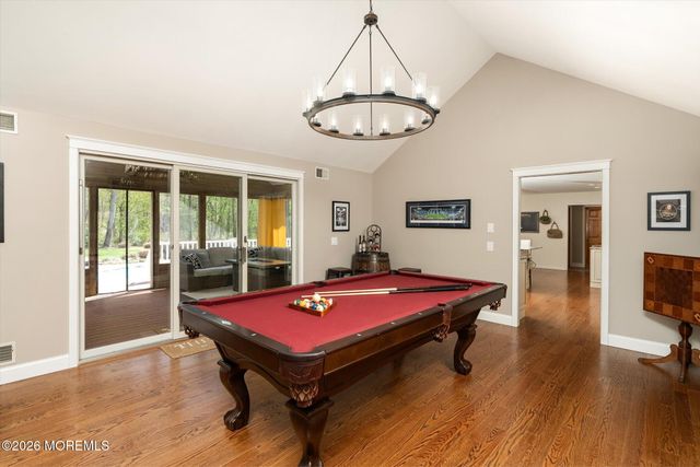 83 Oak Glen Road, Howell, NJ 07731