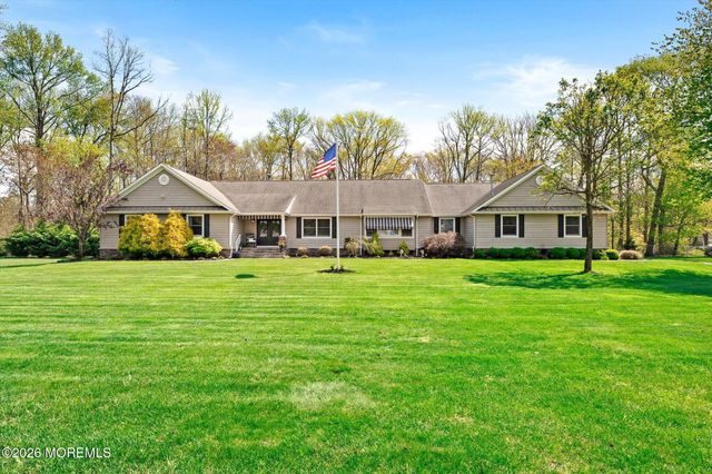 83 Oak Glen Road, Howell, NJ 07731