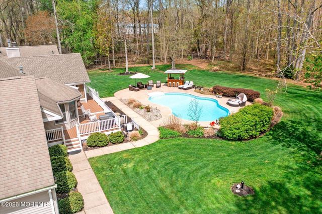 83 Oak Glen Road, Howell, NJ 07731