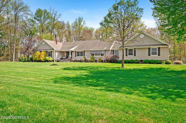83 Oak Glen Road, Howell, NJ 07731