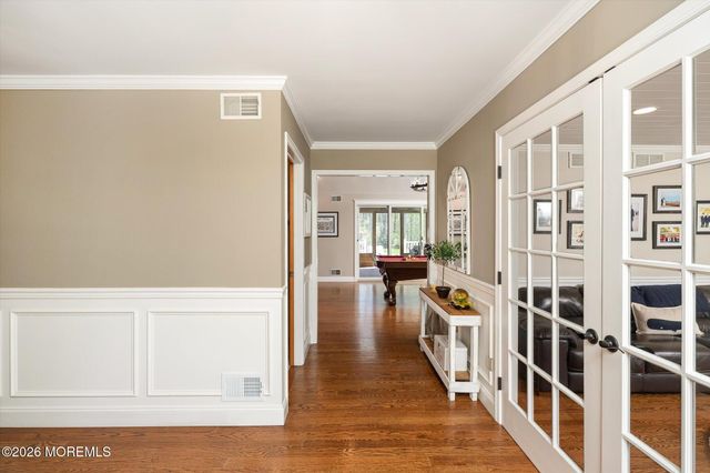 83 Oak Glen Road, Howell, NJ 07731