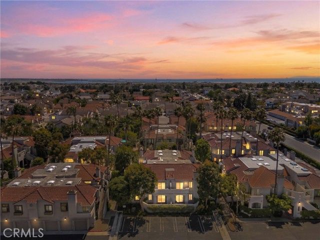 4782 Tiara Dr. 104, Huntington Beach, CA 92649