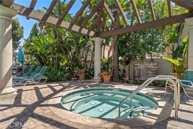 4782 Tiara Dr. 104, Huntington Beach, CA 92649