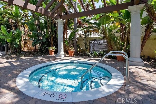 4782 Tiara Dr. 104, Huntington Beach, CA 92649