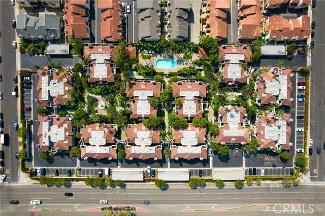 4782 Tiara Dr. 104, Huntington Beach, CA 92649